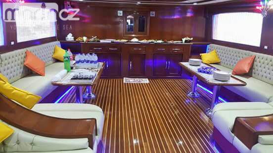 C Jet Boat
